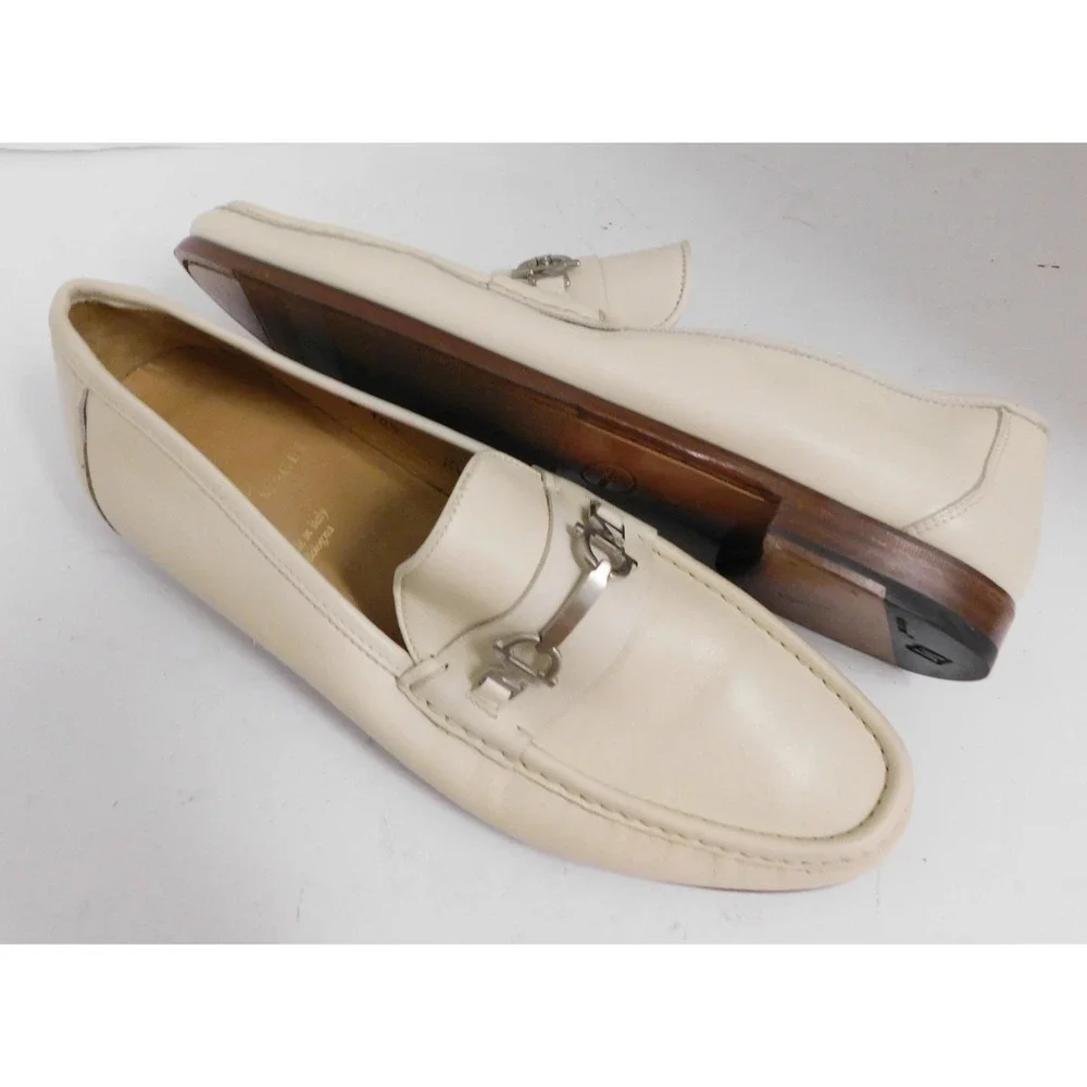 Bruno Magli Vanilla Leather Gold Bit Loafers Italy 10.5 M